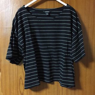 モンキ(Monki)のmonki*ショート丈TシャツM(Tシャツ(半袖/袖なし))