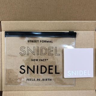 スナイデル(SNIDEL)のSNIDEL マルチカラーパレット&ポーチ(アイシャドウ)