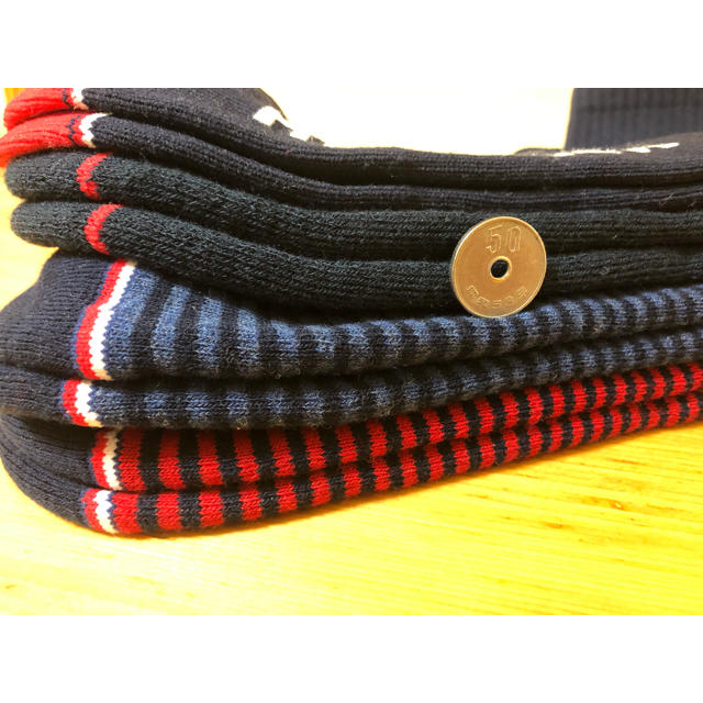 TOMMY HILFIGER(トミーヒルフィガー)のトミーヒルフィガー TOMMY HILFIGER メンズサイズ  4足セット メンズのレッグウェア(ソックス)の商品写真