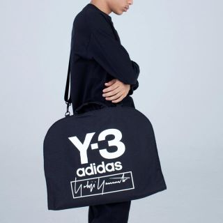 ワイスリー(Y-3)の新品未使用タグ付き　y-3 スーツキャリア(トラベルバッグ/スーツケース)