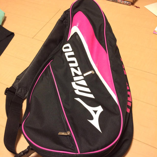 MIZUNO(ミズノ)のmie様 取り置き中 ラケットバッグ スポーツ/アウトドアのテニス(バッグ)の商品写真