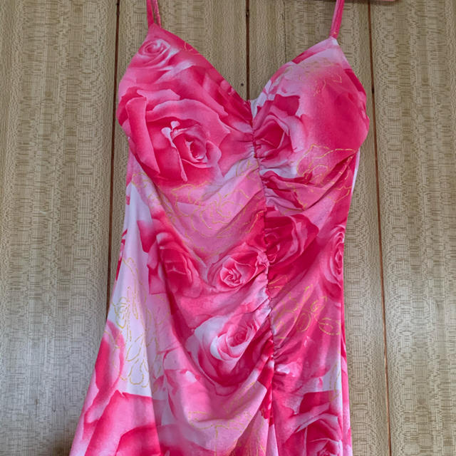 バラ柄ロングドレス✳ラメフリーサイズ レディースのフォーマル/ドレス(ロングドレス)の商品写真
