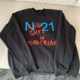 ヌメロベントゥーノ スウェット