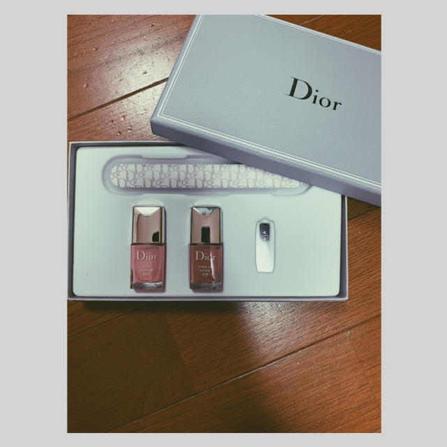 Dior(ディオール)のディオール ネイルキット コスメ/美容のネイル(ネイル用品)の商品写真