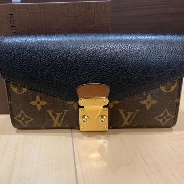 LOUIS VUITTON(ルイヴィトン)の美品☆ルイヴィトン モノグラム ポルトフォイユ☆ パラス 大人気　ノワール レディースのファッション小物(財布)の商品写真