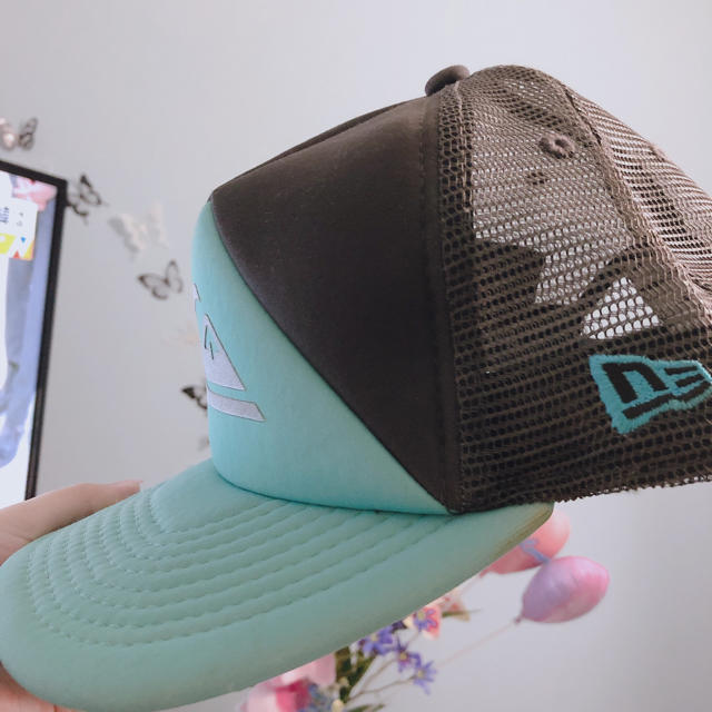 QUIKSILVER(クイックシルバー)のQUIKSILVER × NEW ERA コラボ キャップ ワイキキで購入 メンズの帽子(ハット)の商品写真