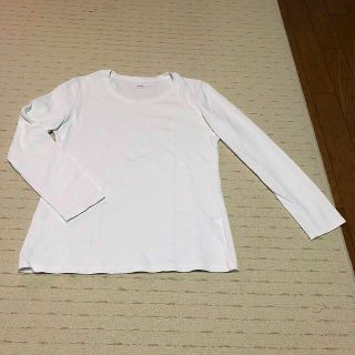 ユニクロ(UNIQLO)のロングTシャツ(Tシャツ(長袖/七分))