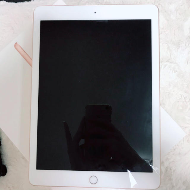 iPad 9.7インチ第6世代Wi-Fi モデル32GB iPad 9.7インチ第6世代Wi-Fi モデル32GB