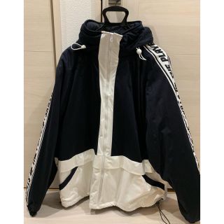 ザラ(ZARA)の【新品同様】ZARA カジュアルアウター(ナイロンジャケット)