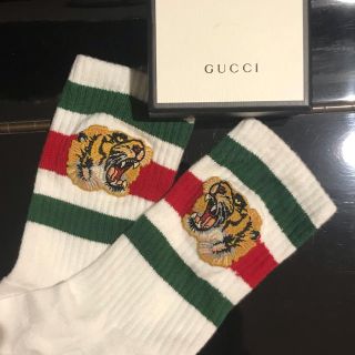 グッチ(Gucci)のGUCCI タイガー靴下　超特価(ソックス)