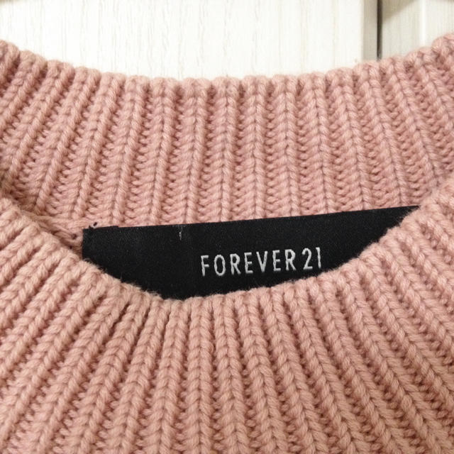 FOREVER 21(フォーエバートゥエンティーワン)のFOREVER21 ピンク長袖ニットロングワンピース プリーツスカート付き レディースのワンピース(ロングワンピース/マキシワンピース)の商品写真