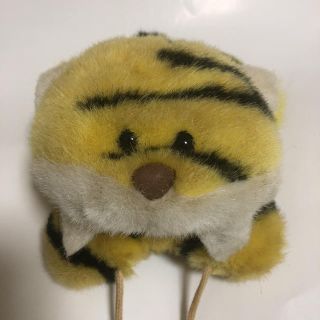 オルゴール付きのぬいぐるみです。トラさんのシッポを引っ張るとオルゴールが作動する(ぬいぐるみ)