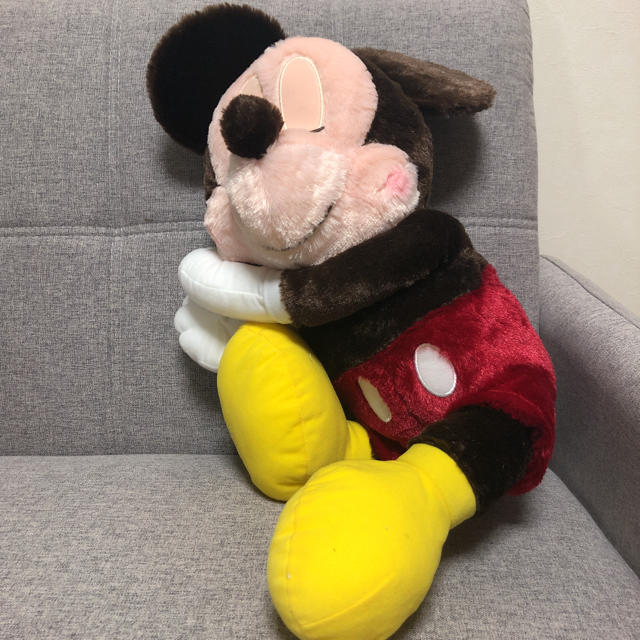 Disney(ディズニー)のミッキーマウス ギガジャンボおやすみぬいぐるみ エンタメ/ホビーのおもちゃ/ぬいぐるみ(ぬいぐるみ)の商品写真