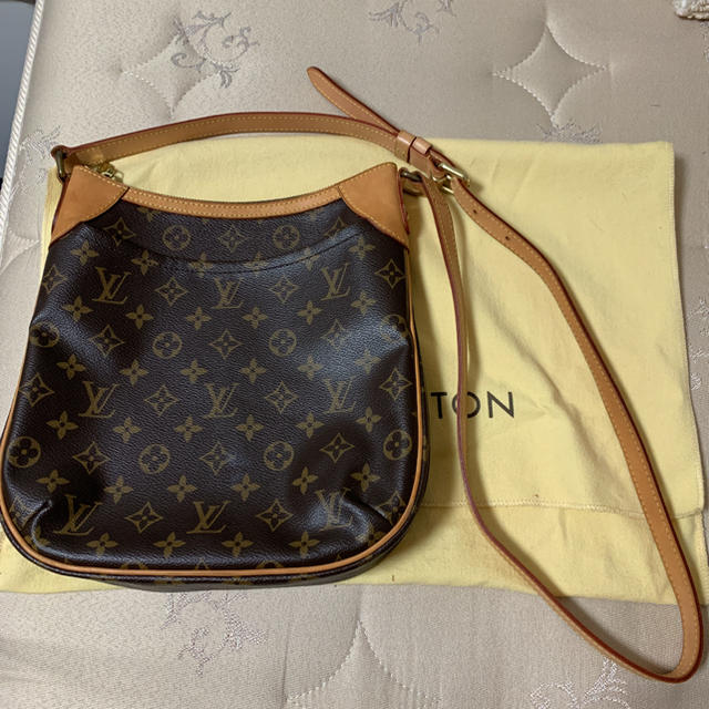 まとめ買いでお得 LOUIS VUITTON ルイヴィトン オデオン ショルダーバッグ ほぼ新品 - ショルダーバッグ まとめ買いでお得 LOUIS VUITTON ルイヴィトン オデオン ショルダーバッグ ほぼ新品 - ショルダーバッグ