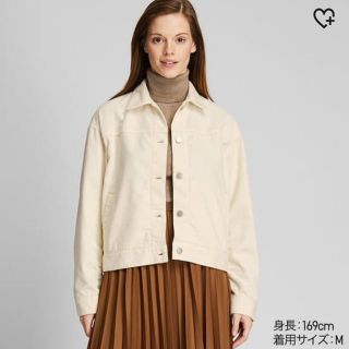 ユニクロ(UNIQLO)のUNIQLOコーデュロイオーバーサイズジャケット(ダウンジャケット)