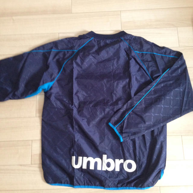 UMBRO(アンブロ)のくきお様専用☆ umbro シャカシャカ メンズのジャケット/アウター(その他)の商品写真