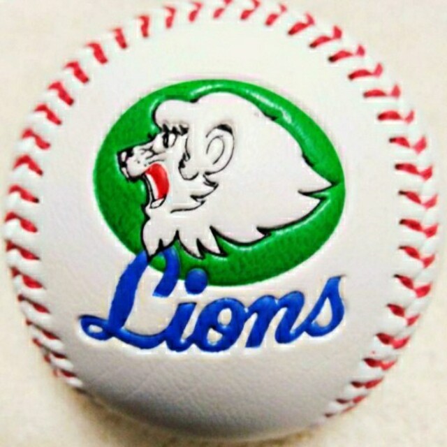 西武ライオンズクラシックロゴボール スポーツ/アウトドアの野球(ボール)の商品写真