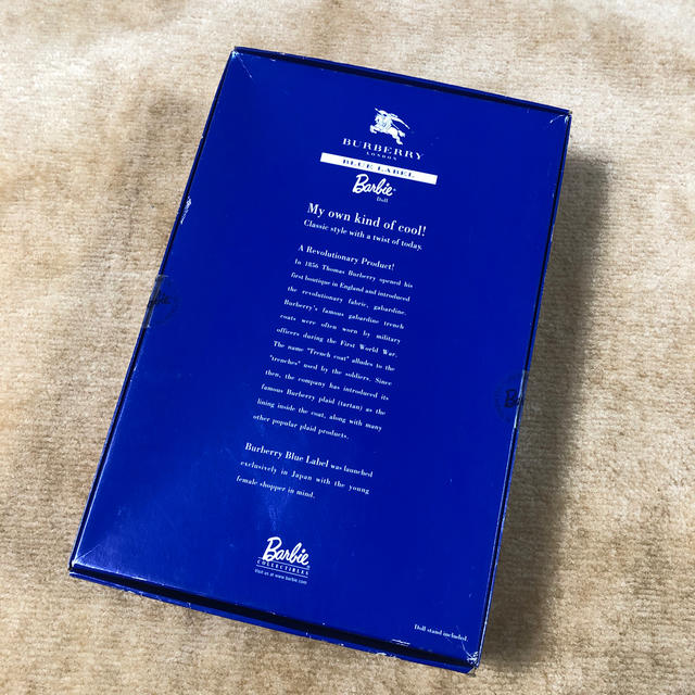 BURBERRY BLUE LABEL(バーバリーブルーレーベル)のバービー人形 Burberry 限定品☆未開封 エンタメ/ホビーのフィギュア(その他)の商品写真