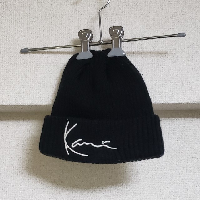 Karl Kani(カールカナイ)のカールカナイ　ニット帽　90s好きに メンズの帽子(ニット帽/ビーニー)の商品写真