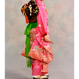七五三 7歳女の子用高級着物フルセット ピンク系 蝶々牡丹梅菊鞠扇 