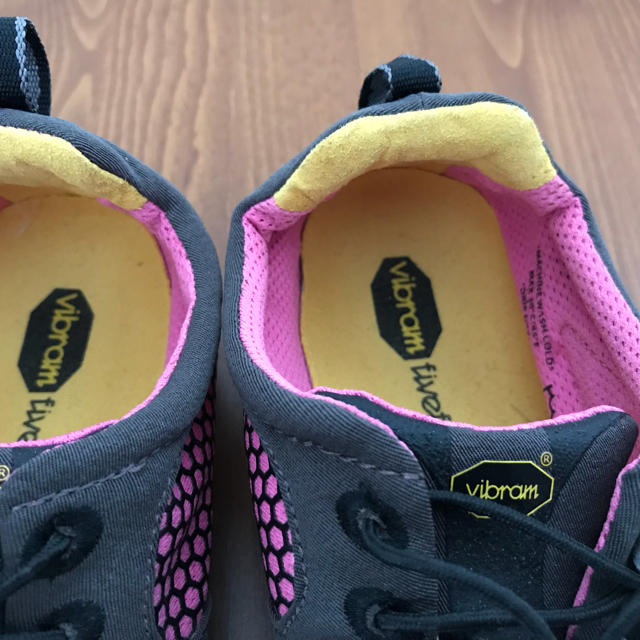 vibram(ビブラム)のVibram Five Fingers  レディースの靴/シューズ(スニーカー)の商品写真