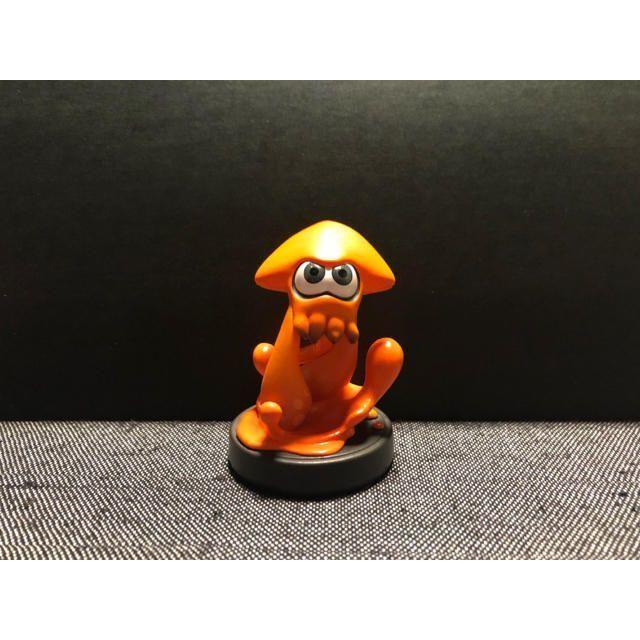 Nintendo Switch(ニンテンドースイッチ)のamiibo スプラトゥーン イカ オレンジ 限定カラー アミーボ ab03 エンタメ/ホビーのフィギュア(ゲームキャラクター)の商品写真