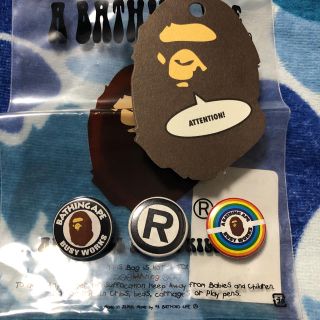 アベイシングエイプ(A BATHING APE)の専用　APE 缶バッジ ３個セット 新品 正規品(その他)