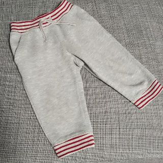 ベビーギャップ(babyGAP)の【ベビーギャップ】グレー  スウェット パンツ ズボン 裏起毛 ジャージ 80(パンツ)