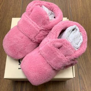 アグ(UGG)のa.y様専用　UGG BABY BIXBEE ビックスビー ファストシューズ(スニーカー)