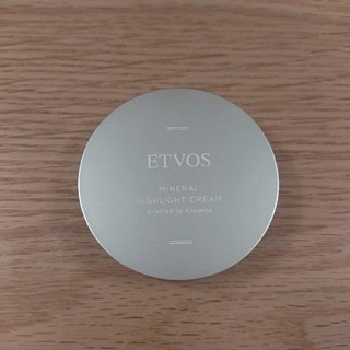 エトヴォス(ETVOS)の(専用)エトヴォス ミネラルハイライトクリーム(フェイスカラー)