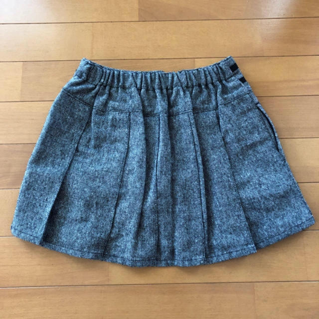 OLLINKARI(オリンカリ)のオリンカリ　スカート  130 キッズ/ベビー/マタニティのキッズ服女の子用(90cm~)(スカート)の商品写真