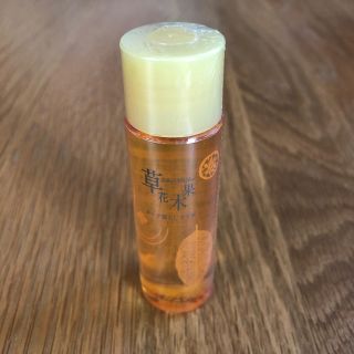 ソウカモッカ(草花木果)の値下げします。草花木果　メーク落としオイル　30ml(クレンジング/メイク落とし)