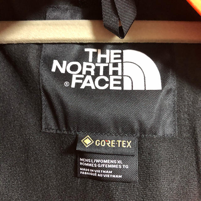 THE NORTH FACE(ザノースフェイス)のザノースフェイス  US規格 オレンジ マウンテンジャケット Lサイズ メンズのジャケット/アウター(マウンテンパーカー)の商品写真