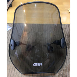 GIVI バイクスクリーン　風よけ　gsr250 (パーツ)