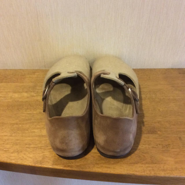 BIRKENSTOCK(ビルケンシュトック)のビルケンシュトック Paris ベージュ 二色 レディースの靴/シューズ(サンダル)の商品写真