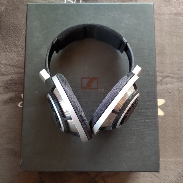 オーディオ機器SENNHEISER HD800 交換イヤーパッドバランスケーブル3芯付き