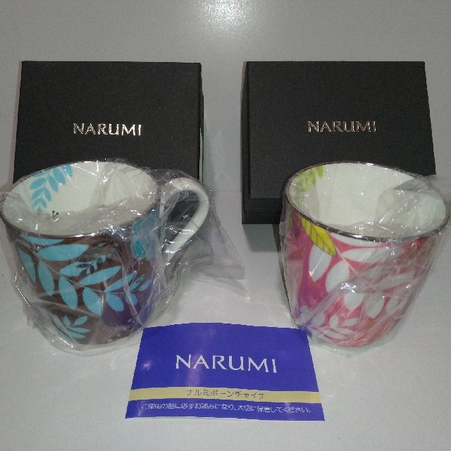 NARUMI(ナルミ)のNARUMI ペアマグカップ インテリア/住まい/日用品のキッチン/食器(グラス/カップ)の商品写真