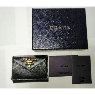 プラダ(PRADA)の【ナナ様専用】PRADA プラダ 三つ折り財布 三つ折財布 三つ折り ブラック(財布)