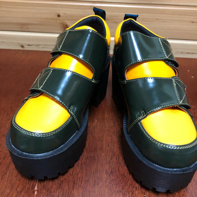 YOSUKE(ヨースケ)のヨースケパンプス レディースの靴/シューズ(ハイヒール/パンプス)の商品写真