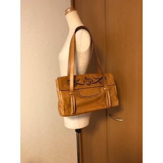 アンナモリナーリ(ANNA MOLINARI)の定価5万円！新品！ANNA MOLINARI アンナモリナーリ　レザーバッグ(ショルダーバッグ)