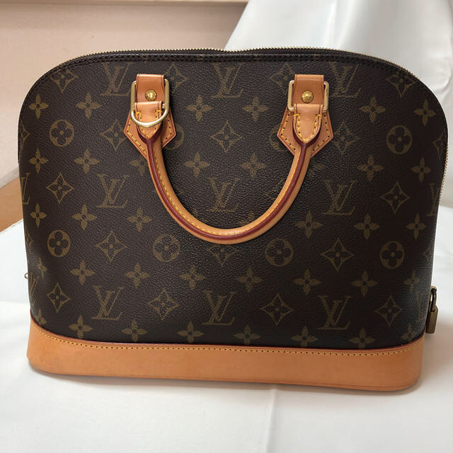 2022新作モデル LOUIS ルイヴィトン アルマ モノグラム - VUITTON