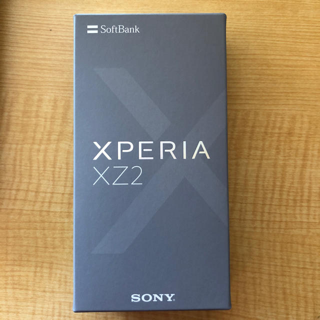 ソフトバンク　xperia xz2 702so シルバー　SIMロック解除済