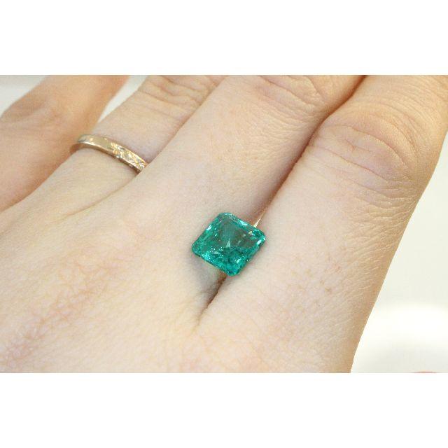 ザンビア産エメラルド 1.99ct| オイルトリートメント| 鑑別書つき|EMR