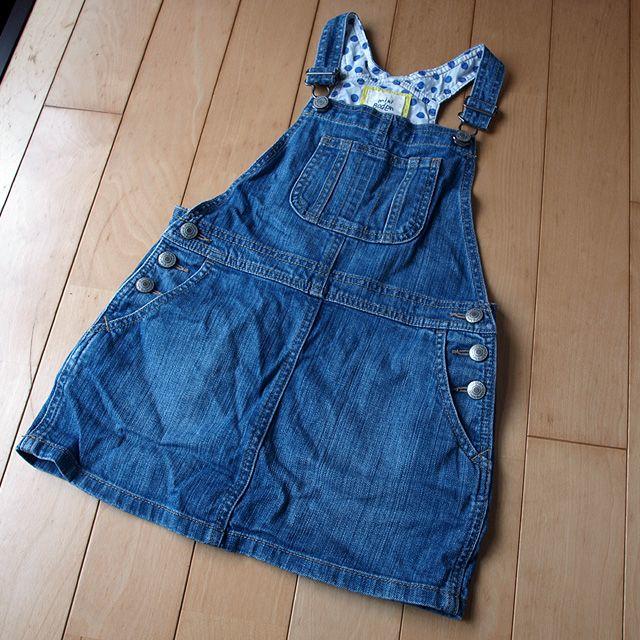 Boden(ボーデン)のminiboden　デニム　ワンピース　中古　120㎝　イギリス キッズ/ベビー/マタニティのキッズ服女の子用(90cm~)(ワンピース)の商品写真