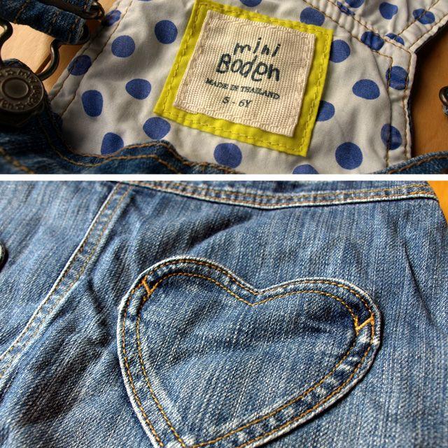 Boden(ボーデン)のminiboden　デニム　ワンピース　中古　120㎝　イギリス キッズ/ベビー/マタニティのキッズ服女の子用(90cm~)(ワンピース)の商品写真