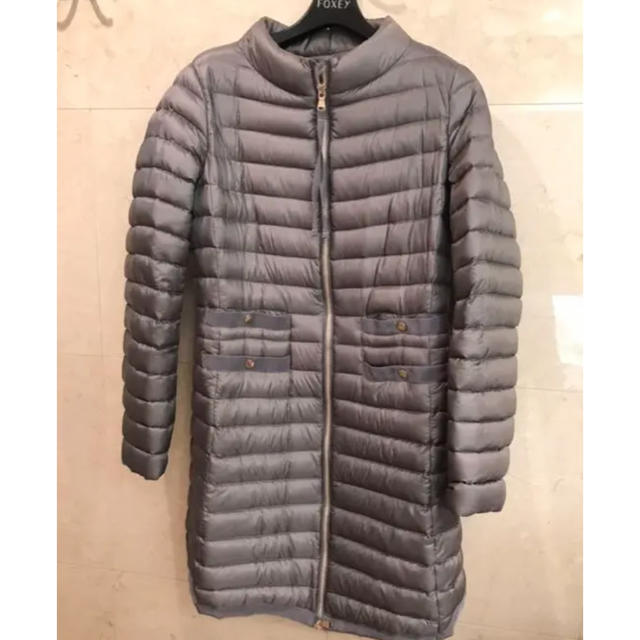 MONCLER(モンクレール)の美品‼️モンクレール  AUBRY グレー　 サイズ１ レディースのジャケット/アウター(ダウンジャケット)の商品写真