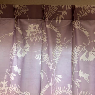フランフラン(Francfranc)のフランフランカーテン　薄紫花柄(カーテン)
