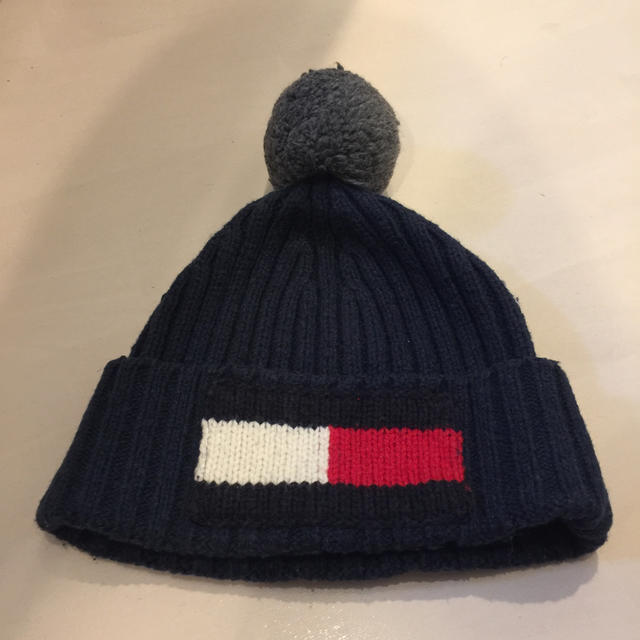 TOMMY HILFIGER(トミーヒルフィガー)のニット帽 ビーニー レディースの帽子(ニット帽/ビーニー)の商品写真