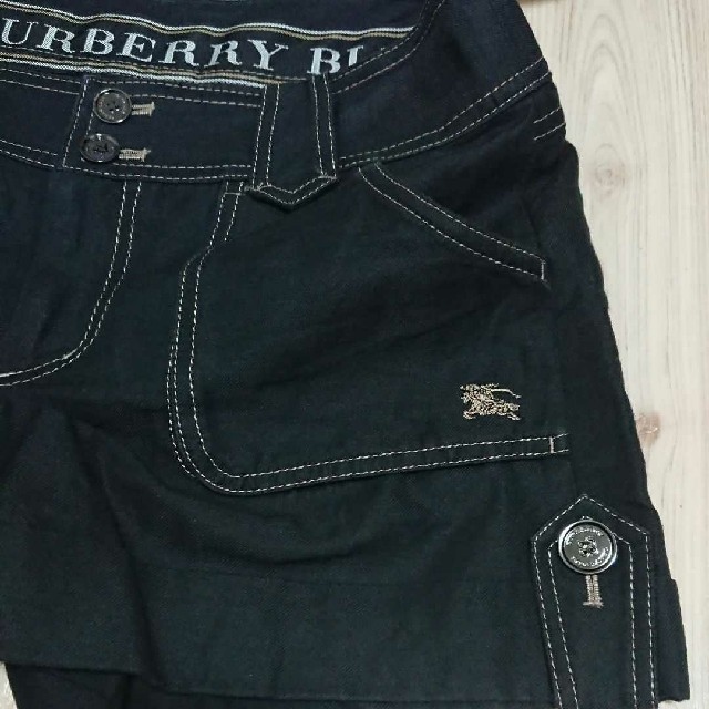 BURBERRY(バーバリー)のつきべえさま専用BURBERRY ショートパンツ&スナイデルカーディガ      レディースのパンツ(ショートパンツ)の商品写真