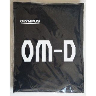 ポンチョ　　ポーチ付き（OLYMPUS OM-D　ネーム付き）(その他)